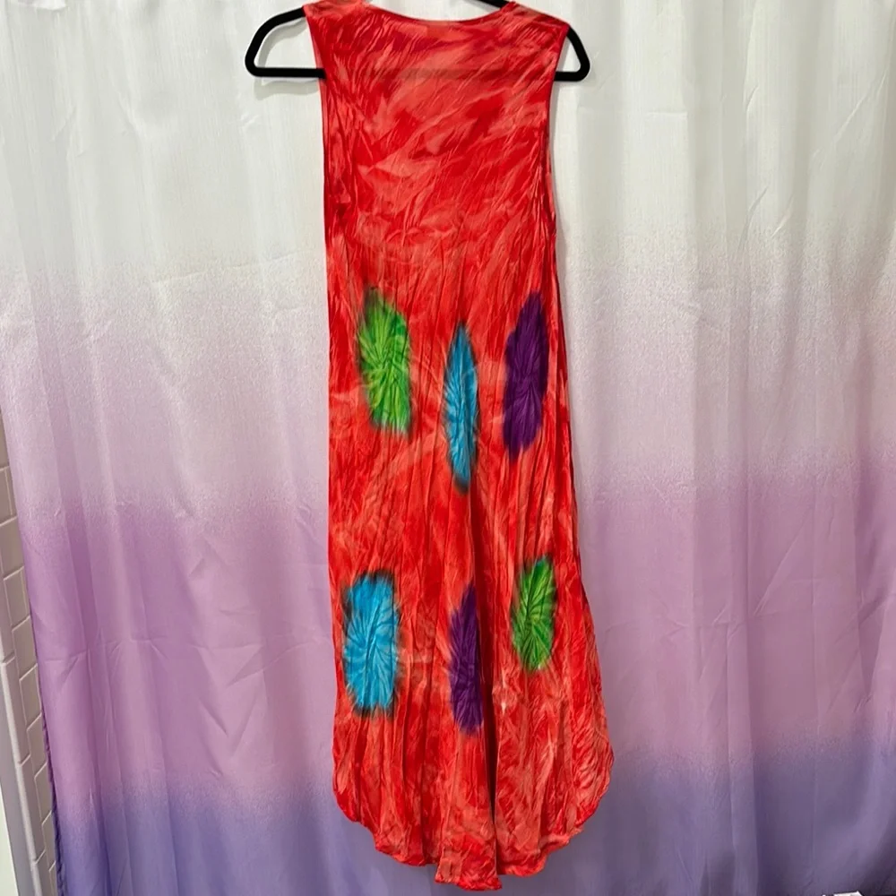 Vibrant Red Tie-Dye Sleeveless Sharkbite Midi Dress - Picture 6 of 10